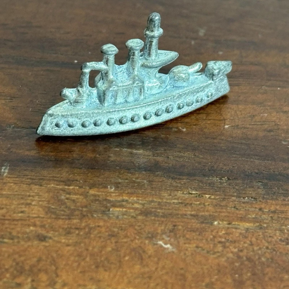 Vintage 1985 Parker Brothers Monopoly Replacement Token -‎ Metal -  Battleship